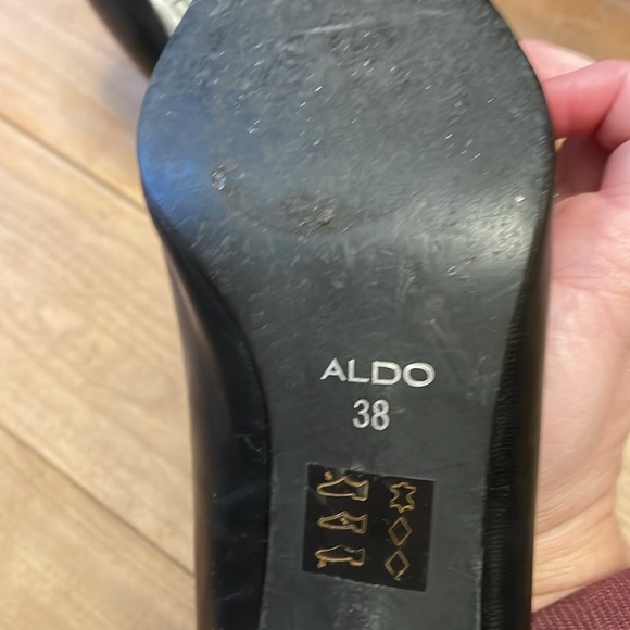 Aldo black womens heels. Size 7.5 - Picture 3 of 4
